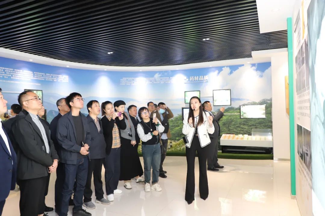 1714377570.jpg 640 (19).jpg