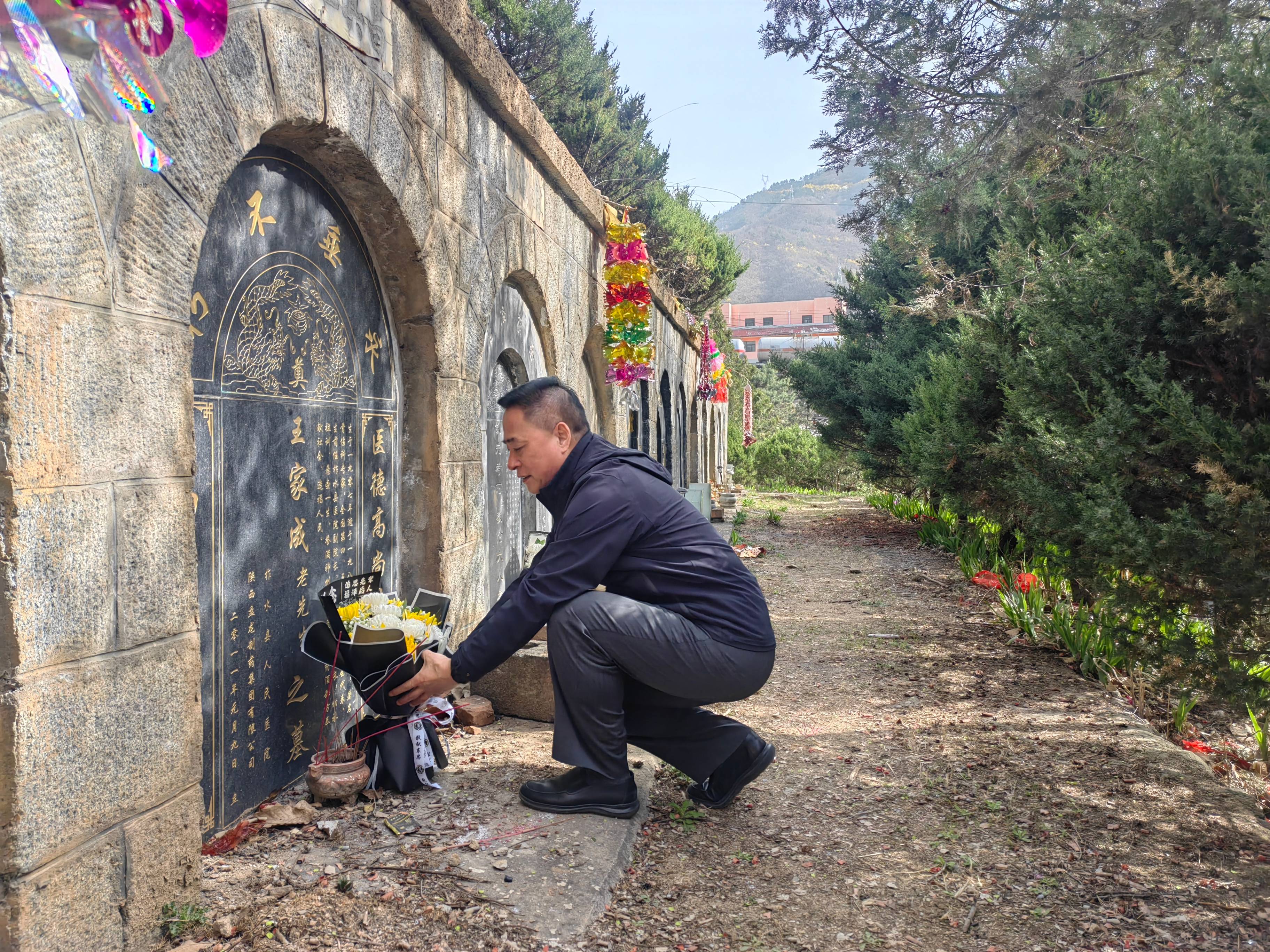 1743565652.jpg IMG_20250402_093857.jpg