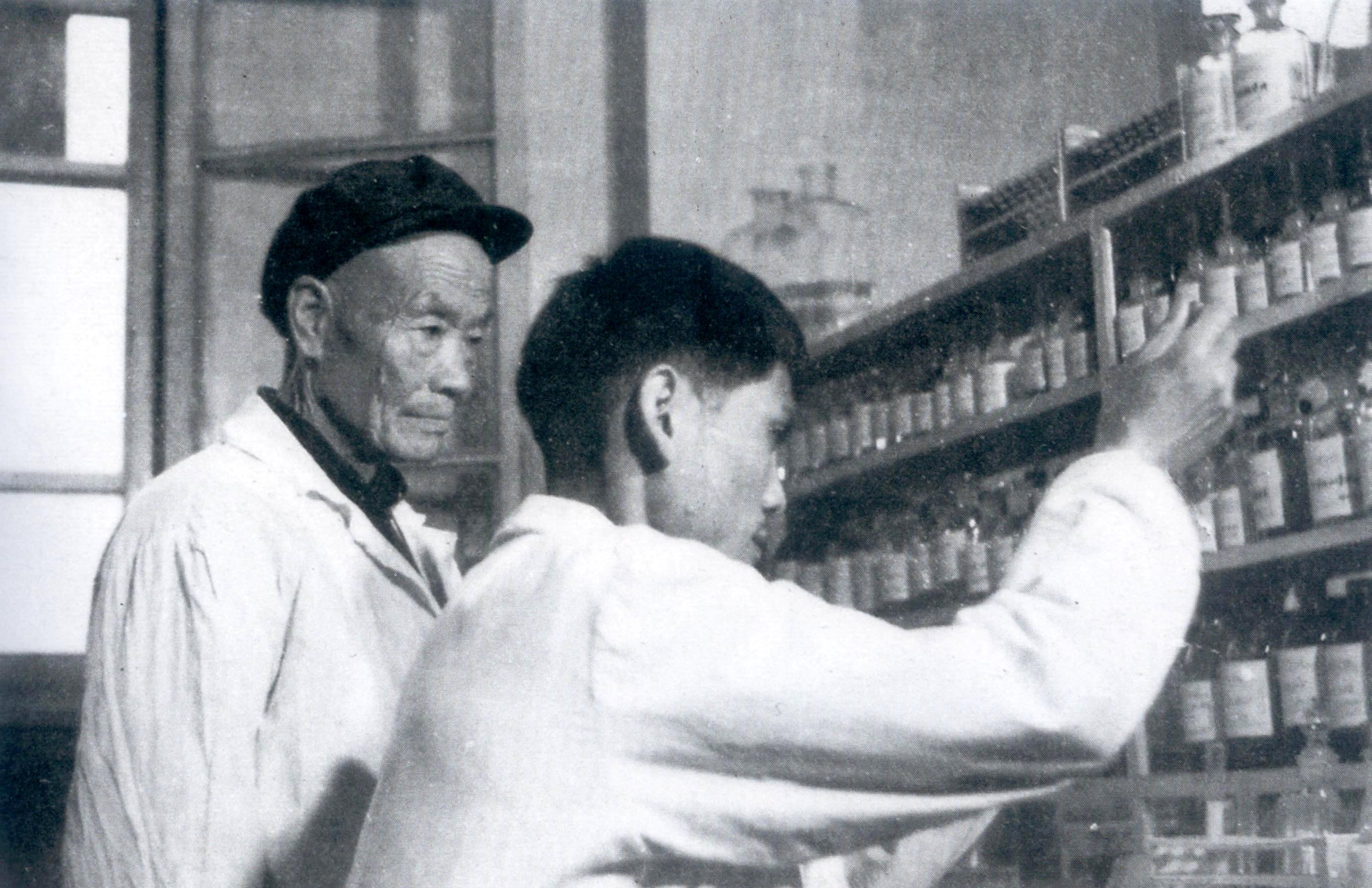 1743565758.jpg 事情中严谨求实的王家成.jpg