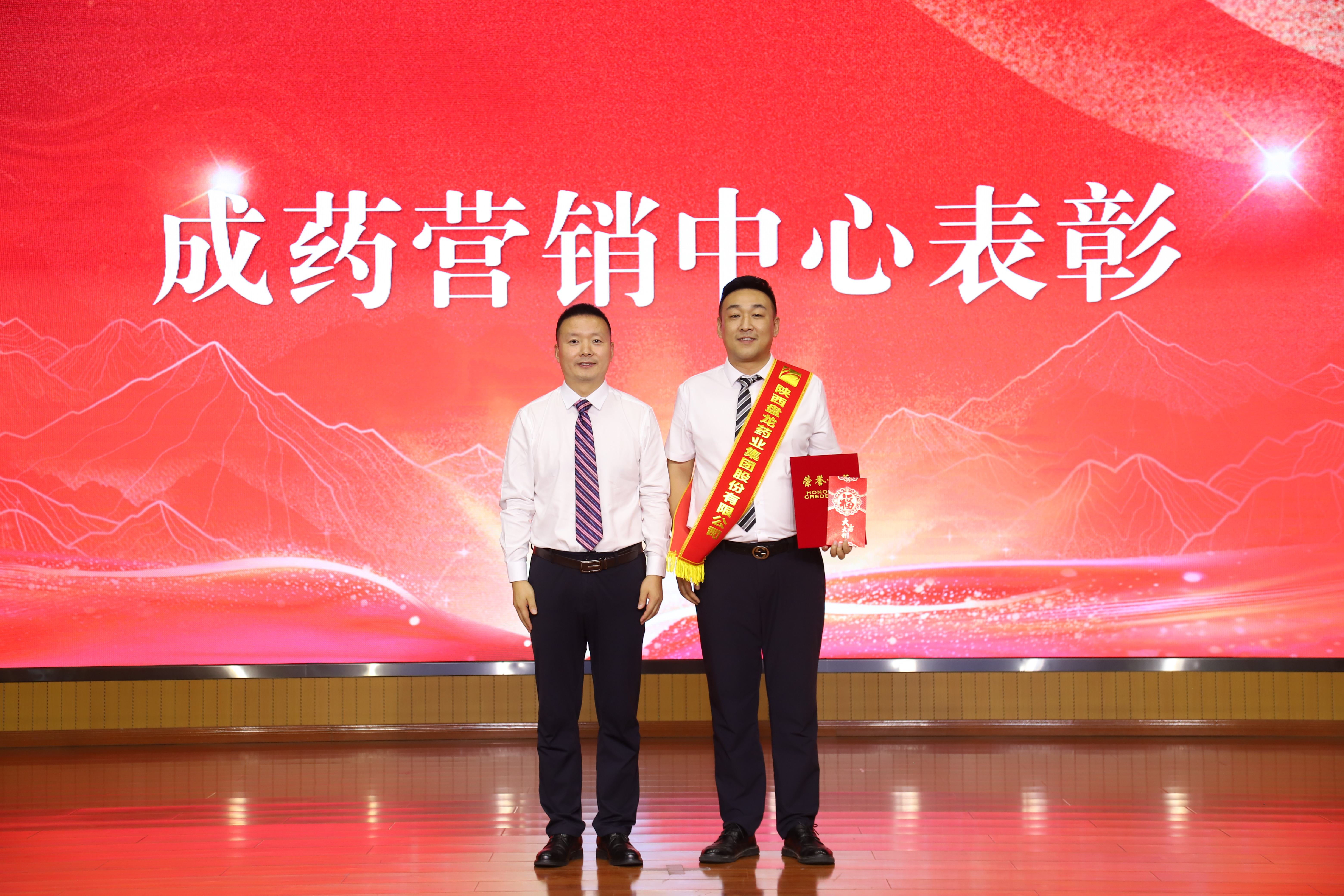 1752030456.jpg IMG_8702.jpg