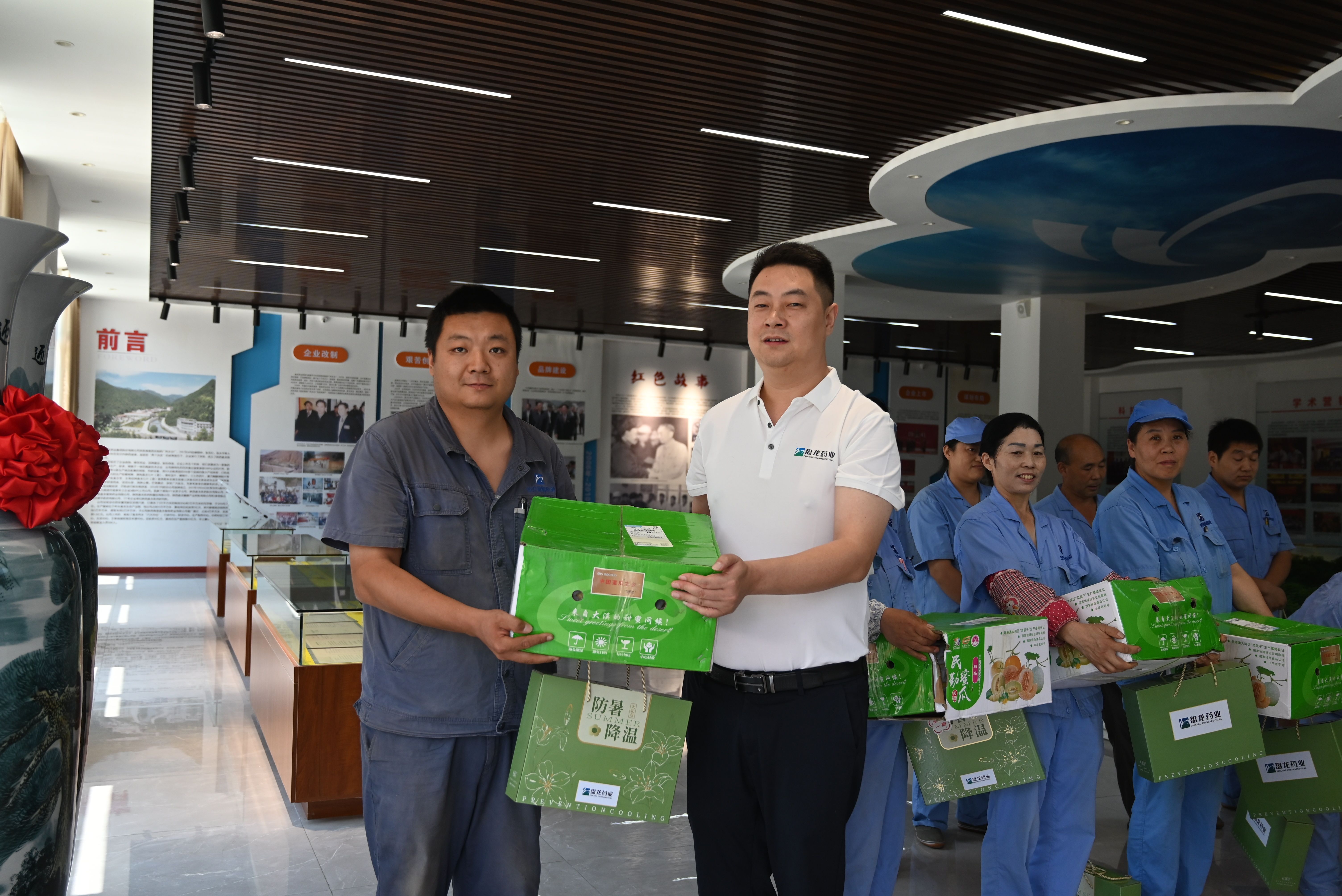 1754011009.jpg 5.jpg