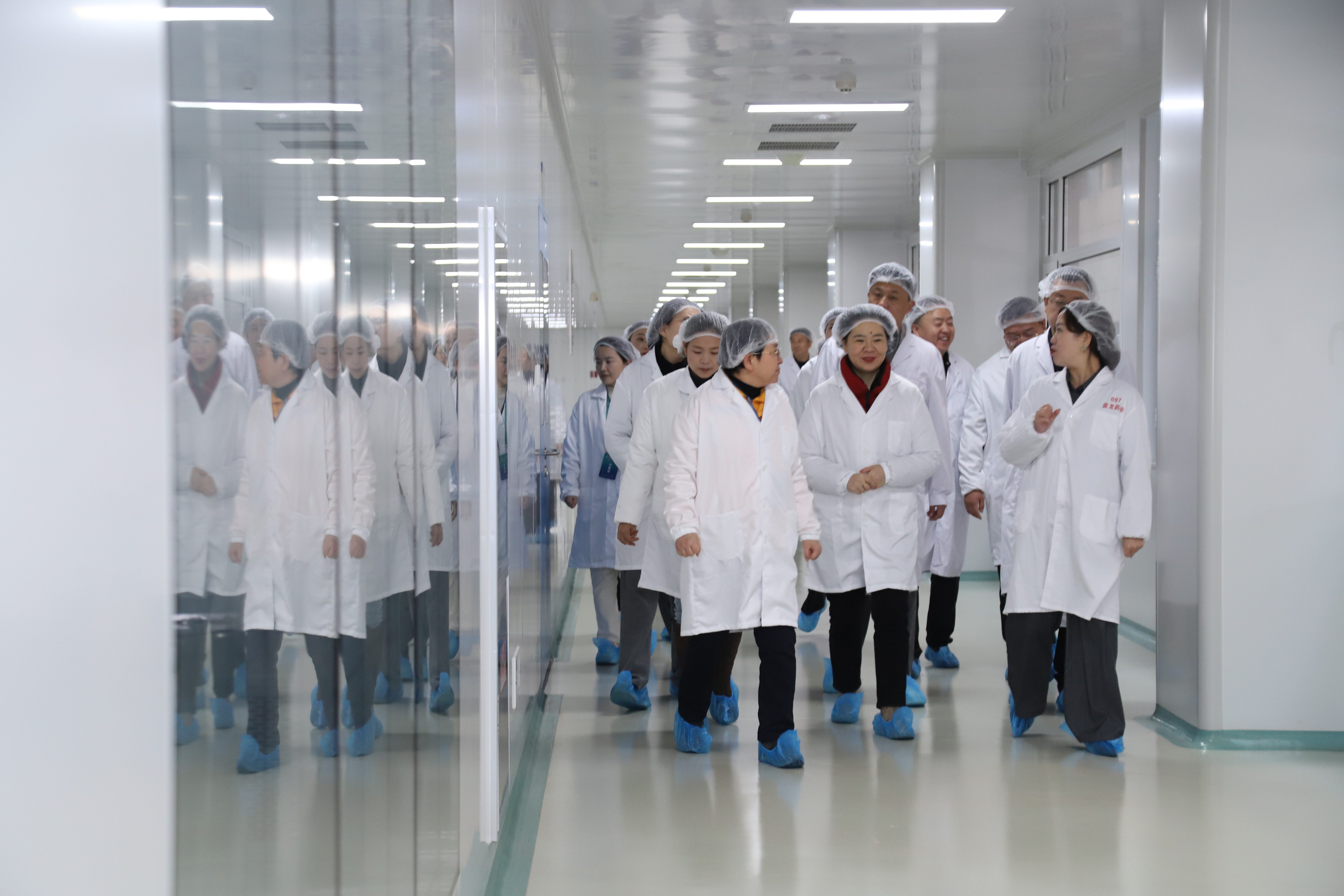 1761818017.jpg 5.jpg