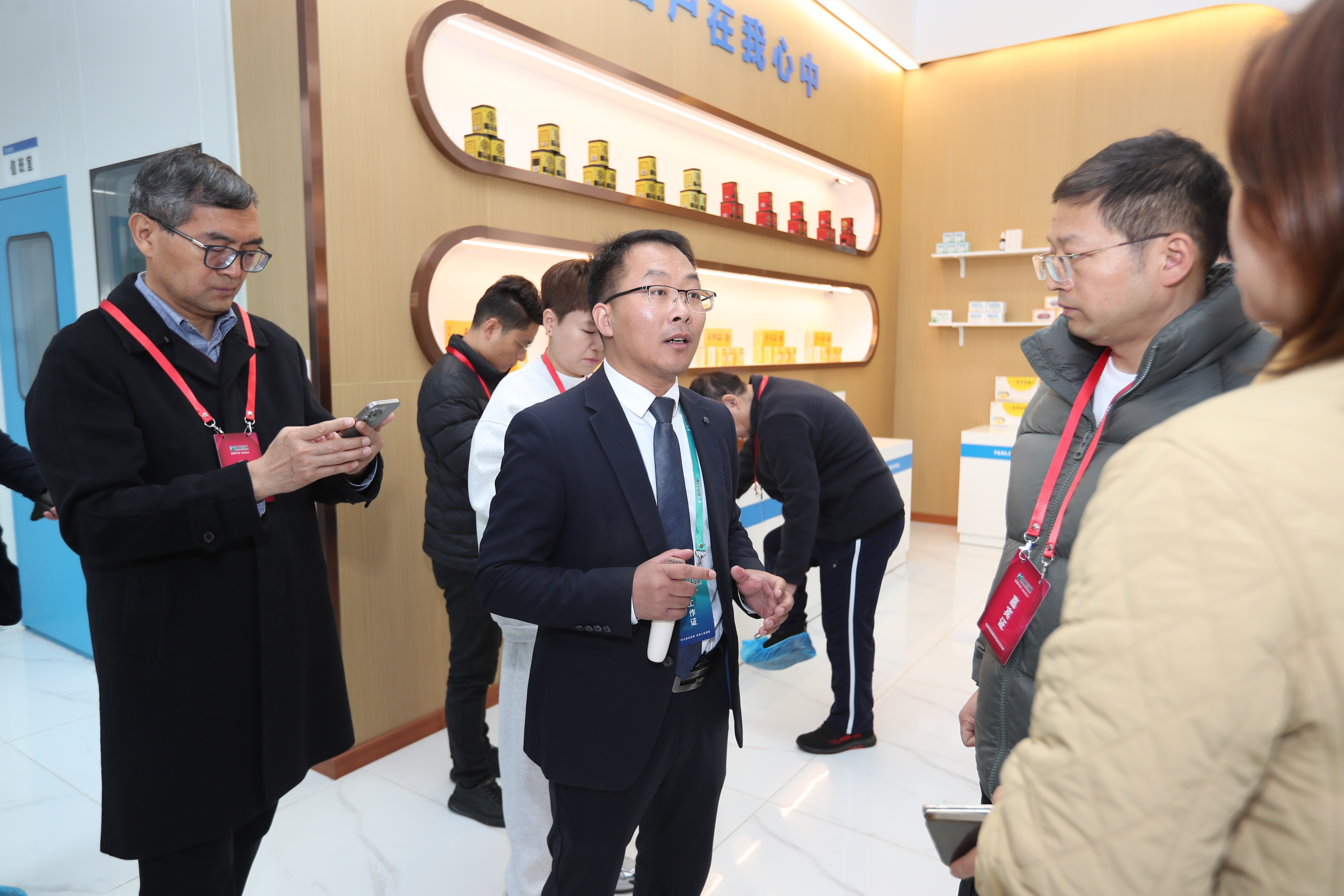 1764232517.jpg 13.jpg