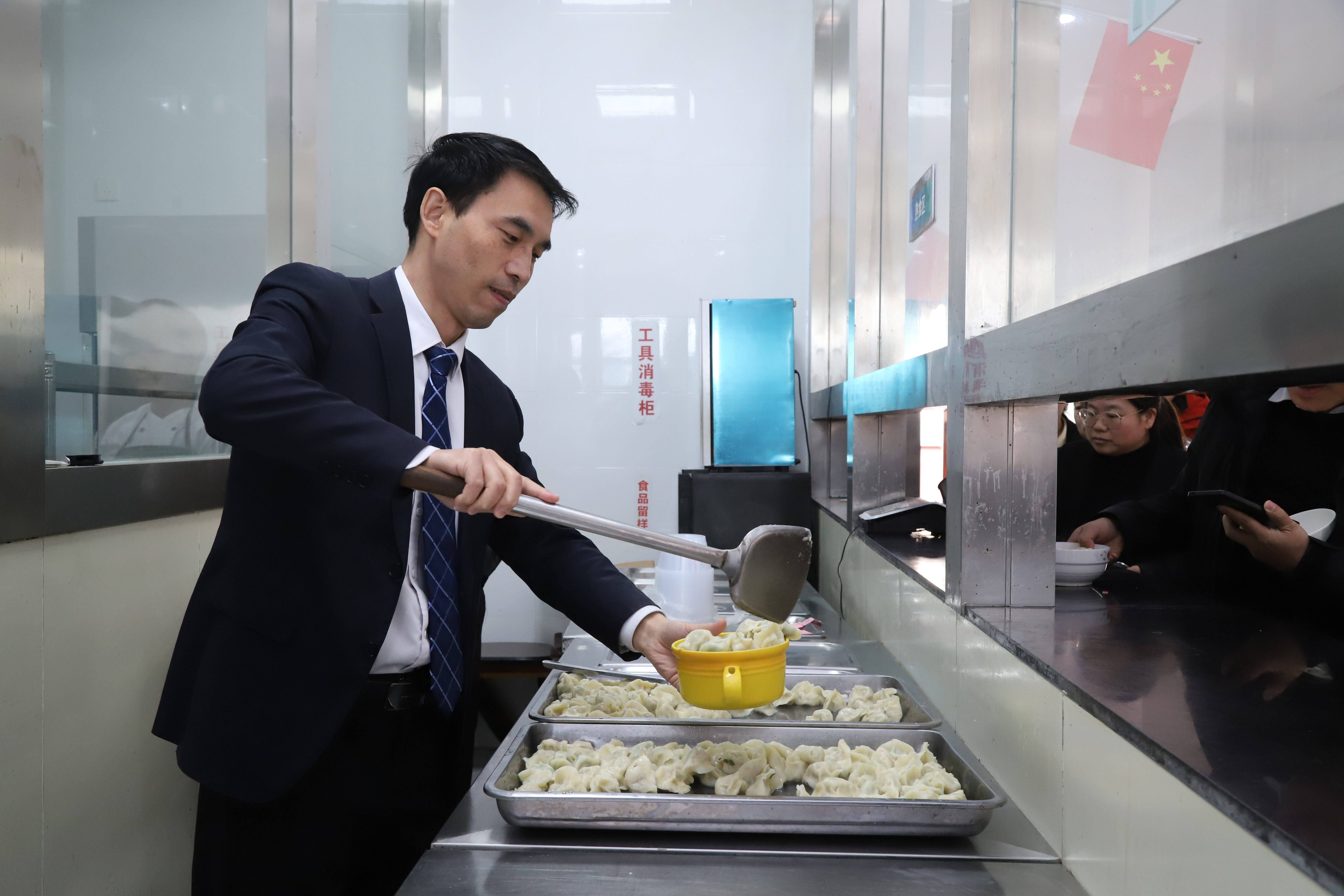 1766643354.jpg IMG_0129.JPG