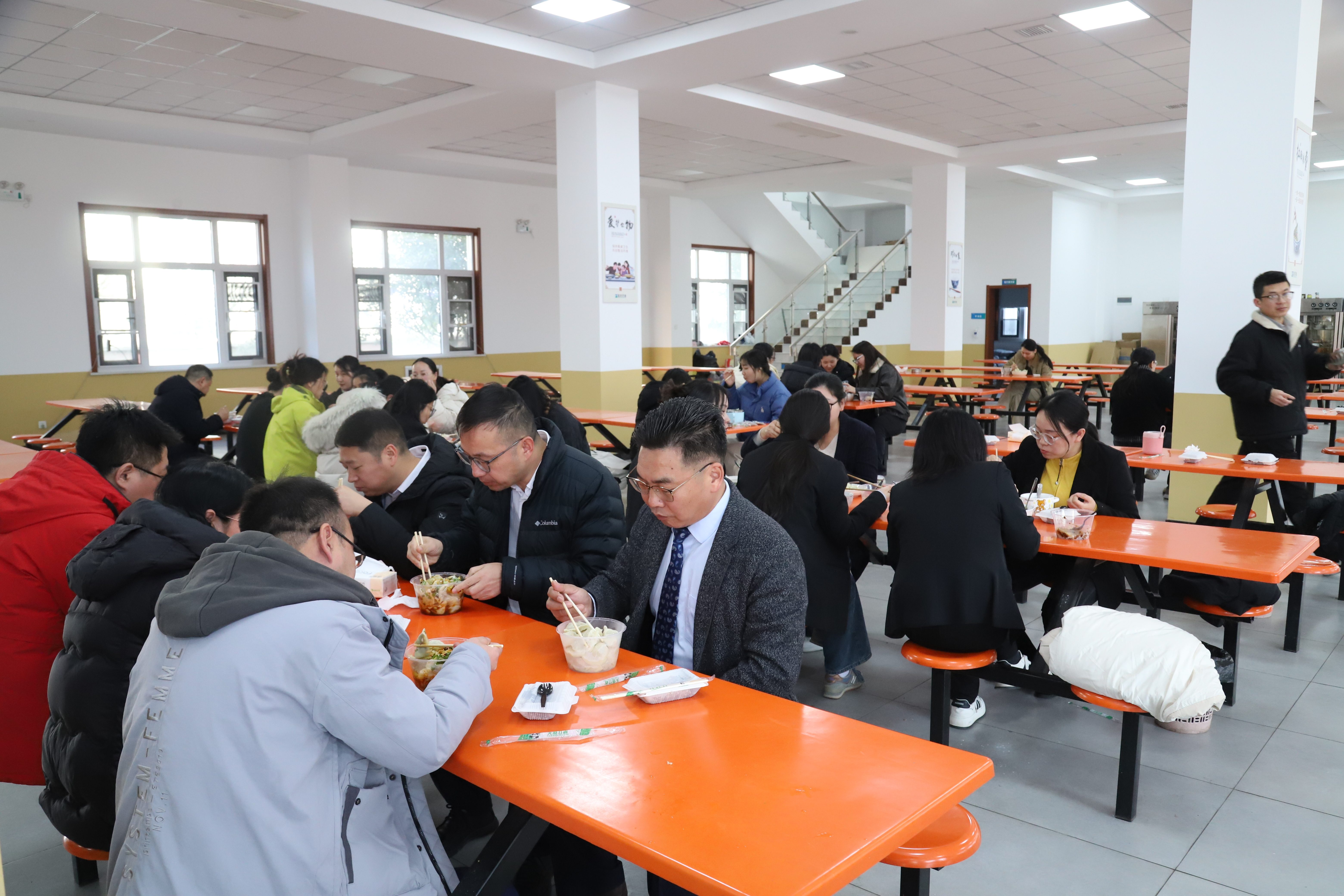 1766643362.jpg IMG_0136.JPG