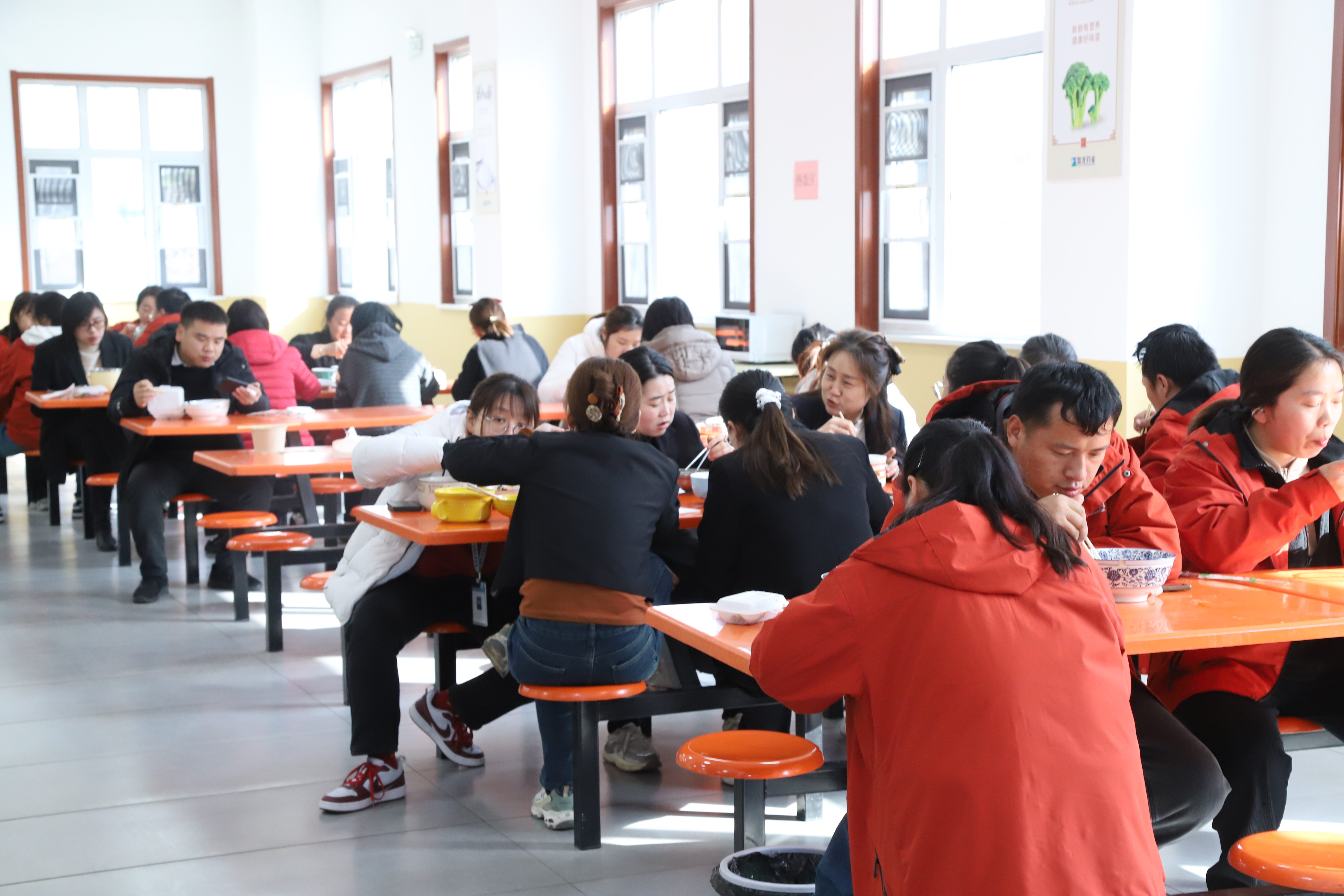 1766643368.jpg IMG_0137.JPG